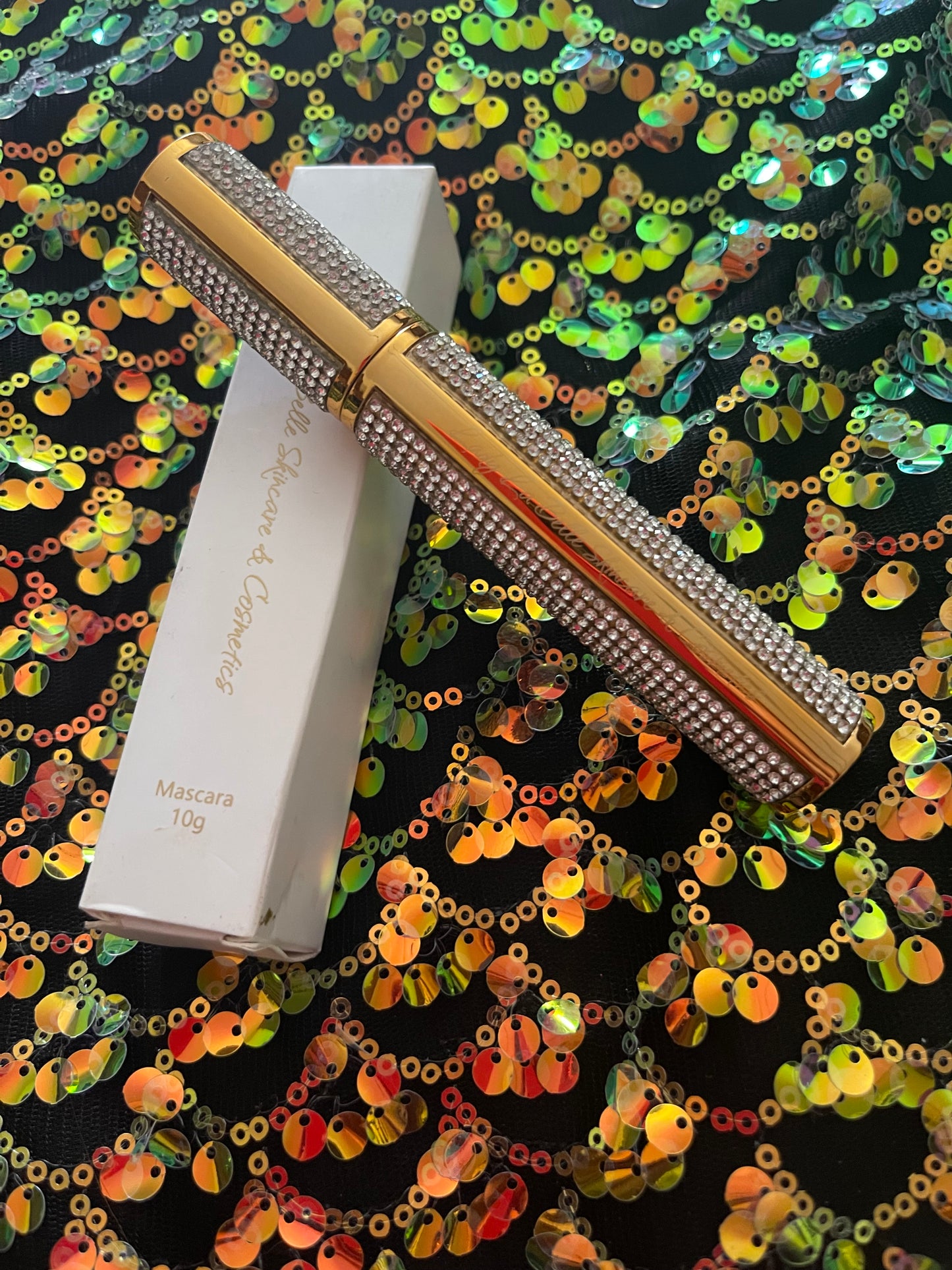 For those that want the “BEST” in life…This is the ultimate Luxurious Rhinestone Encrusted Mascara. It’s long, luxurious, thick and bold. It’s the fur coat on a Wednesday type of person.