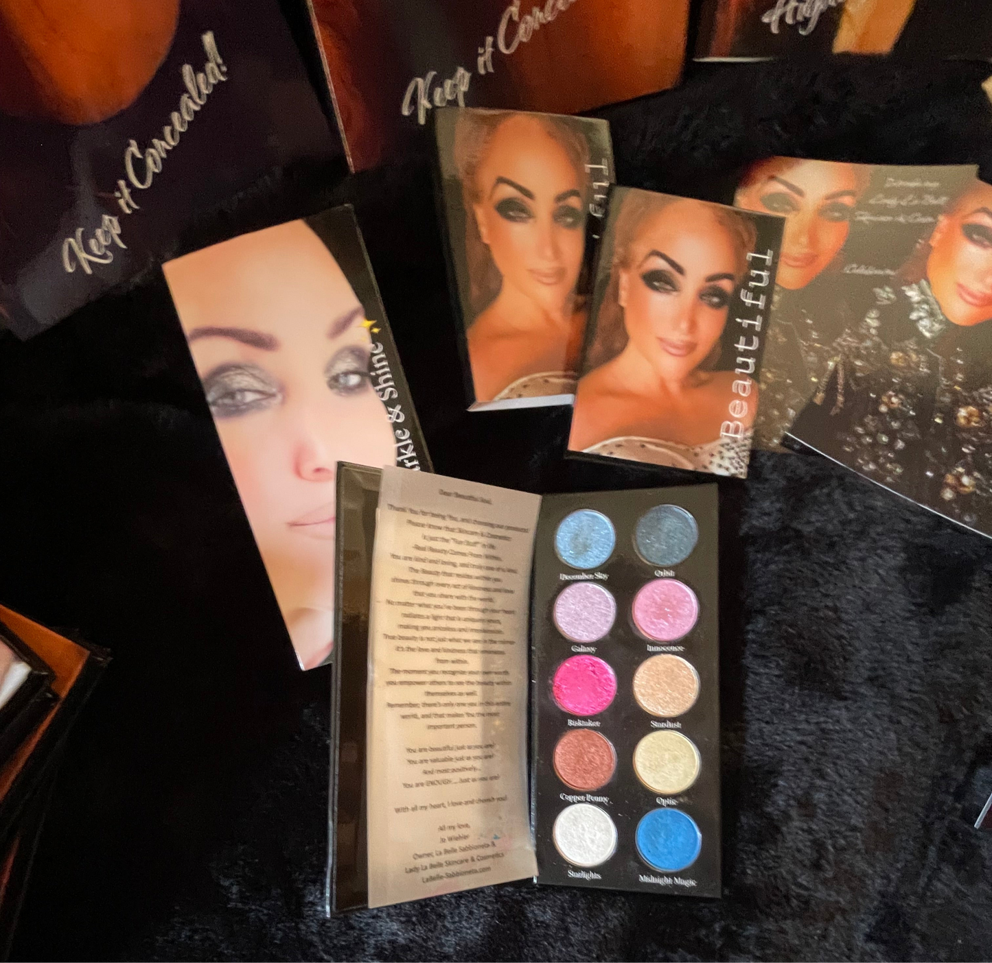 Lady La Belle luxurious 10 Pan Makeup Pallet-Sparkle & Shine Gives you the spotlight every time.