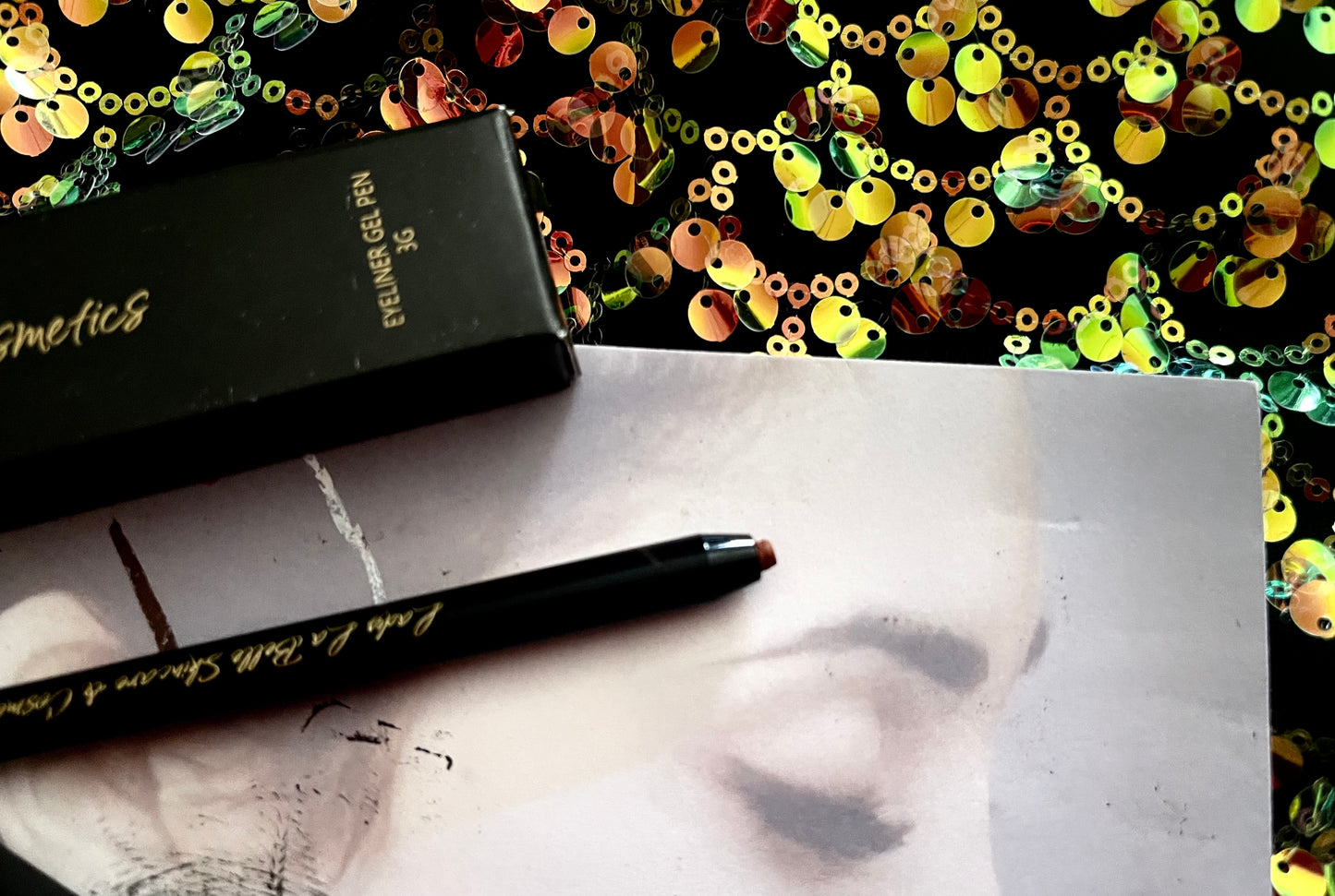 Lady La Belle Waterproof Longlasting Dreamy Gel Eyeliner in 5 Beautiful Shades.