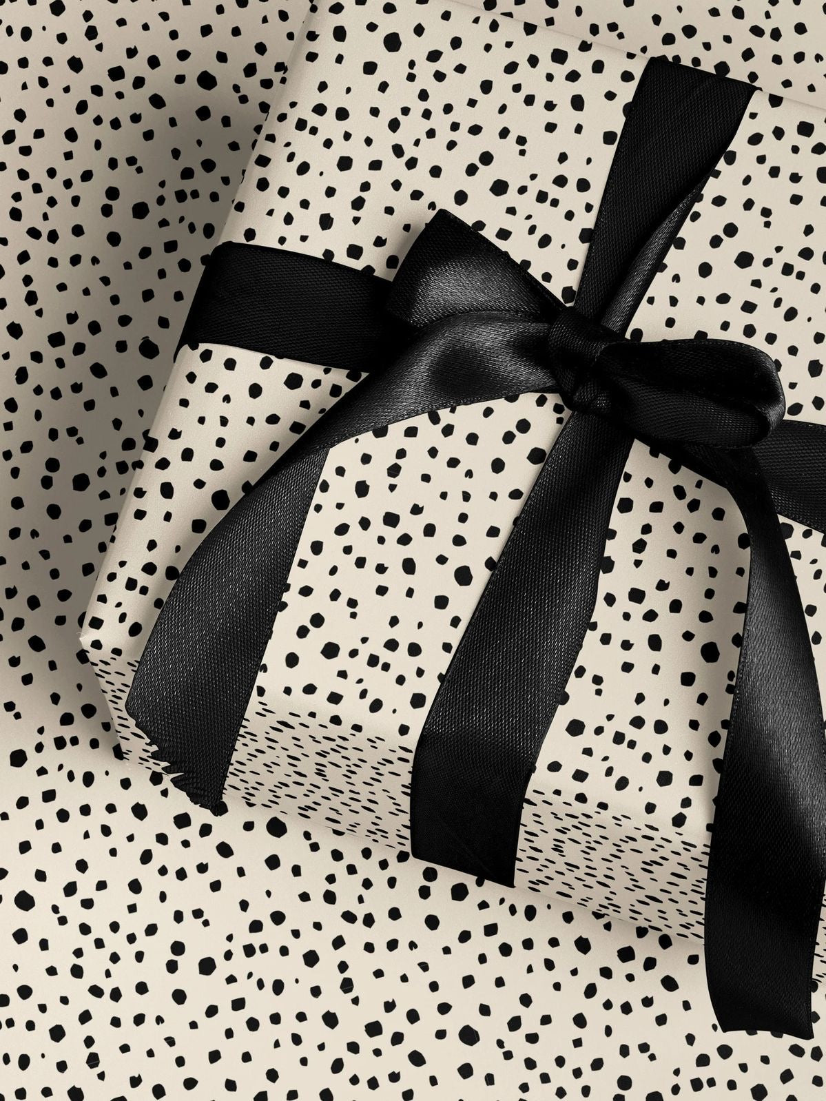 MUA DREAM KIT…WHATS IN YOUR MAKEUP BAG? … EVERY SINGLE THING!