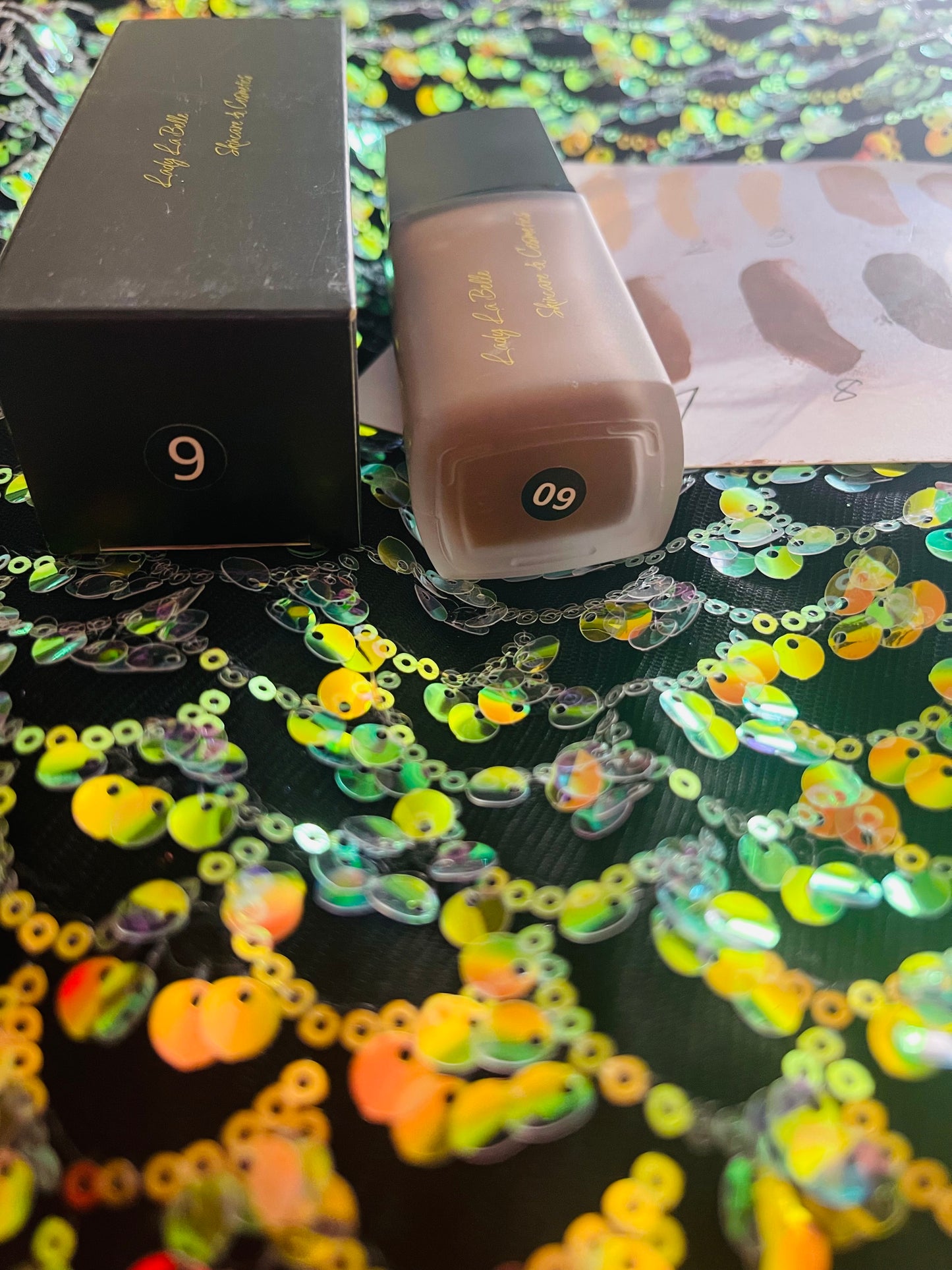 Velvety Smooth-Silky Soft Flawless Foundation
