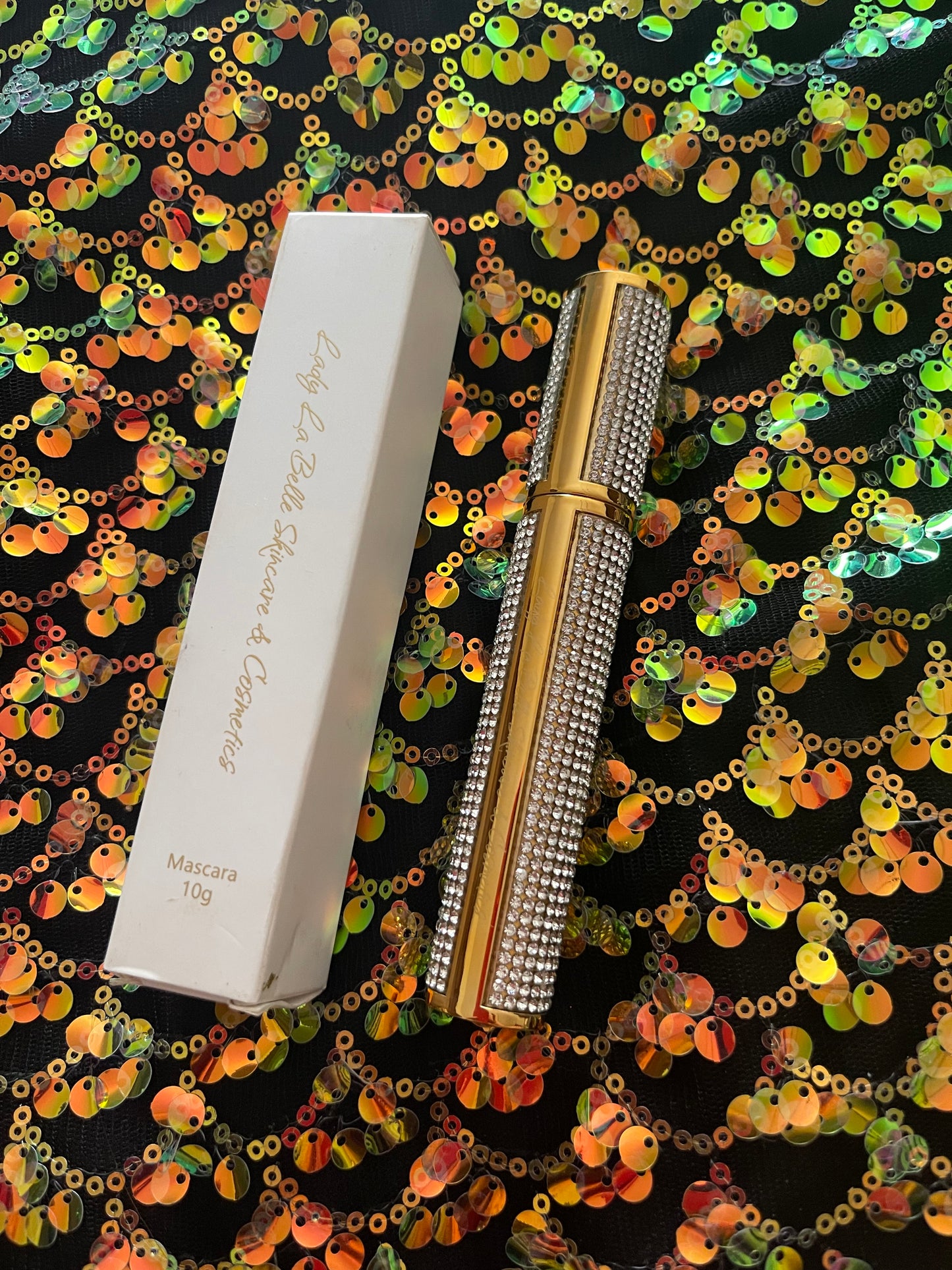 For those that want the “BEST” in life…This is the ultimate Luxurious Rhinestone Encrusted Mascara. It’s long, luxurious, thick and bold. It’s the fur coat on a Wednesday type of person.