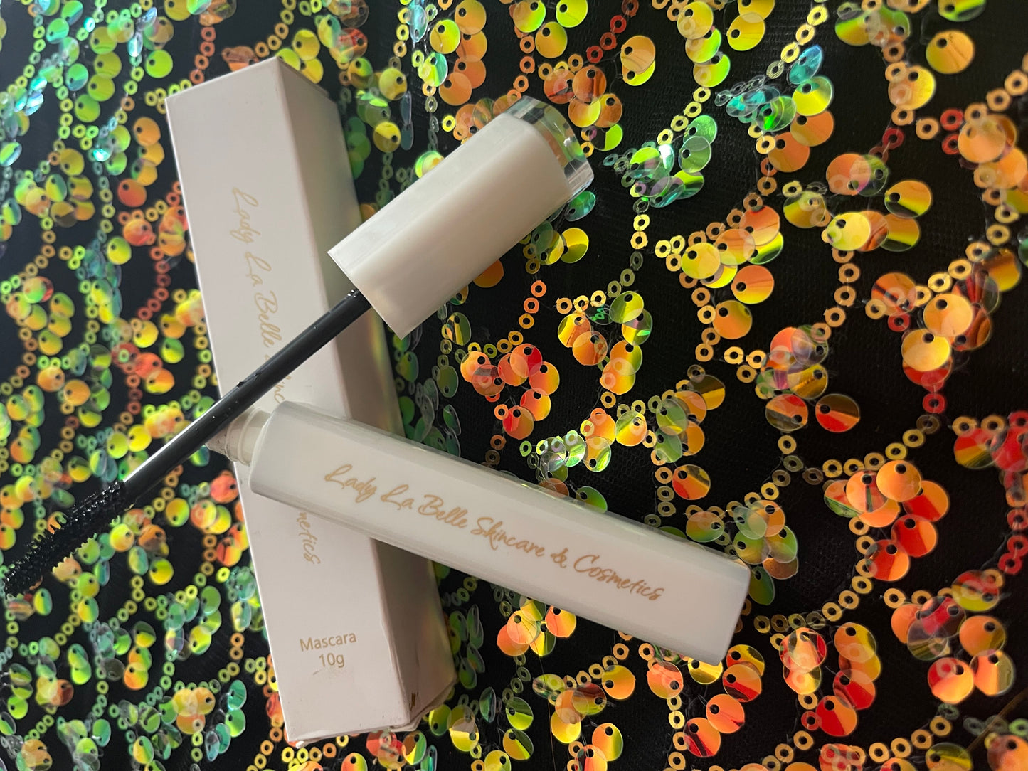 Long & Lush Luxury Lashes - Long Live Luxury Lashes!